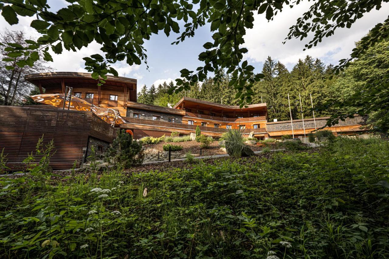 Horsky Hotel Lorkova Vila Celadna Luaran gambar